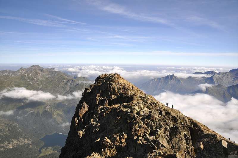 Ascension guidée au sommet du pic du Midi d'Ossau