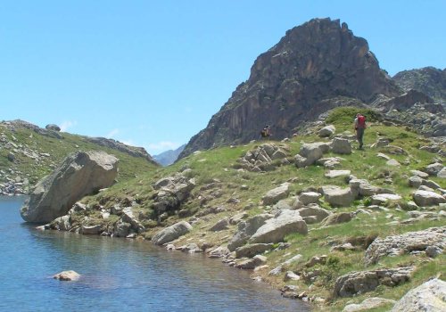 Randonnée aux Lacs Glaciaires et Sommet de la Cardinquère à Cauterets