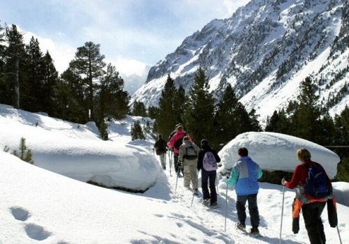 Balade à raquettes au lac du Paradis en après-midi